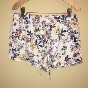 Floral patterned soft shorts